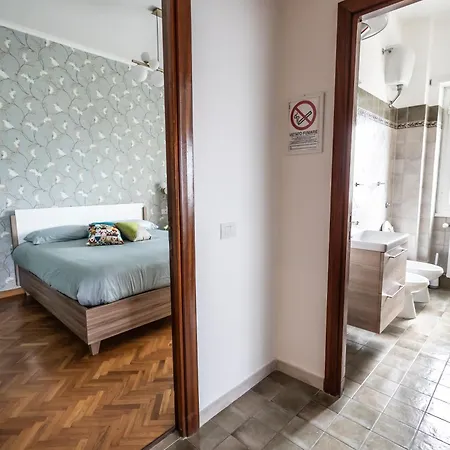 Dimora 247 Apartment Rom